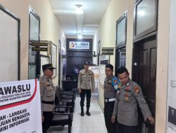 Polres Kuansing Lakukan Pengecekan Preventif Pengamanan di Kantor Bawaslu Kuansing Dalam Rangka Operasi Mantap Praja LK 2024