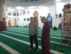 Sat Lantas Polres Kuansing Sholat Subuh Berjamaah Dalam Rangka Cooling System Pilkada Damai 2024