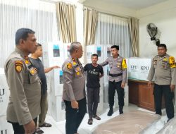 Keamanan Logistik Pilkada 2024 Terjamin! Kapolsek Kampar Kiri Cek Gudang Logistik