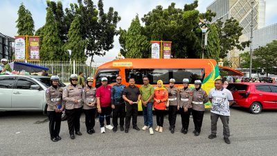 Sembari Olahraga Dirlantas Polda Riau Sapa Pengunjung CFD Pekanbaru*