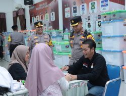 Waka Polres Kampar Pastikan Keamanan Gudang dan Kantor KPU Pasca Penghantaran Kotak Suara