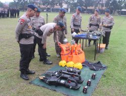 Brimob Polda Riau gelar apel kesiapsiagaan dan peralatan kontinjensi Aman Nusa II