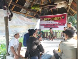 Polsek Bangkinang Barat Gelar Jumat Curhat di Desa Pulau Terap, Tanggapi Keluhan Masyarakat Soal Maraknya Judi Online