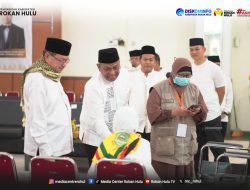 Suasana Penuh Haru, Sambut 189 Dhuyufurrahman Rokan Hulu di Batam
