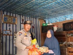 Program JALUR Hadir di Tambusai Tengah, Polsek Tambusai Salurkan Bantuan Sosial untuk Warga