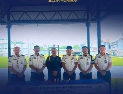 Lembaga Pemasyarakatan (Lapas) Narkotika Kelas IIB Rumbai Gelar Razia Penggeledahan di Blok Hunian Warga Binaan