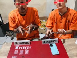 Satresnarkoba Polres Kampar Tangkap Pengedar dan Kurir Sabu-sabu di Desa Kuok