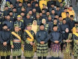 LAMR Rohul Anugerahkan Gelar Kehormatan kepada Bupati dan Wabup, Tegaskan Adat dan Pemerintahan Harus Berjalan Beriringan