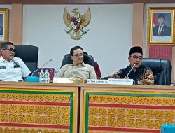 Ninik Mamak Tapung Raya Desak Solusi Konkret Kerusakan Jalan, DPRD Riau Minta Perusahaan Ikut Berkontribusi